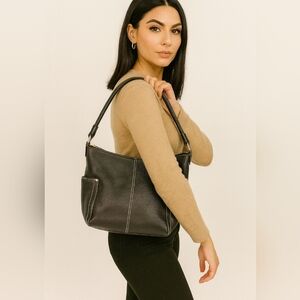 Kate Spade large textured leather shoulder bag black